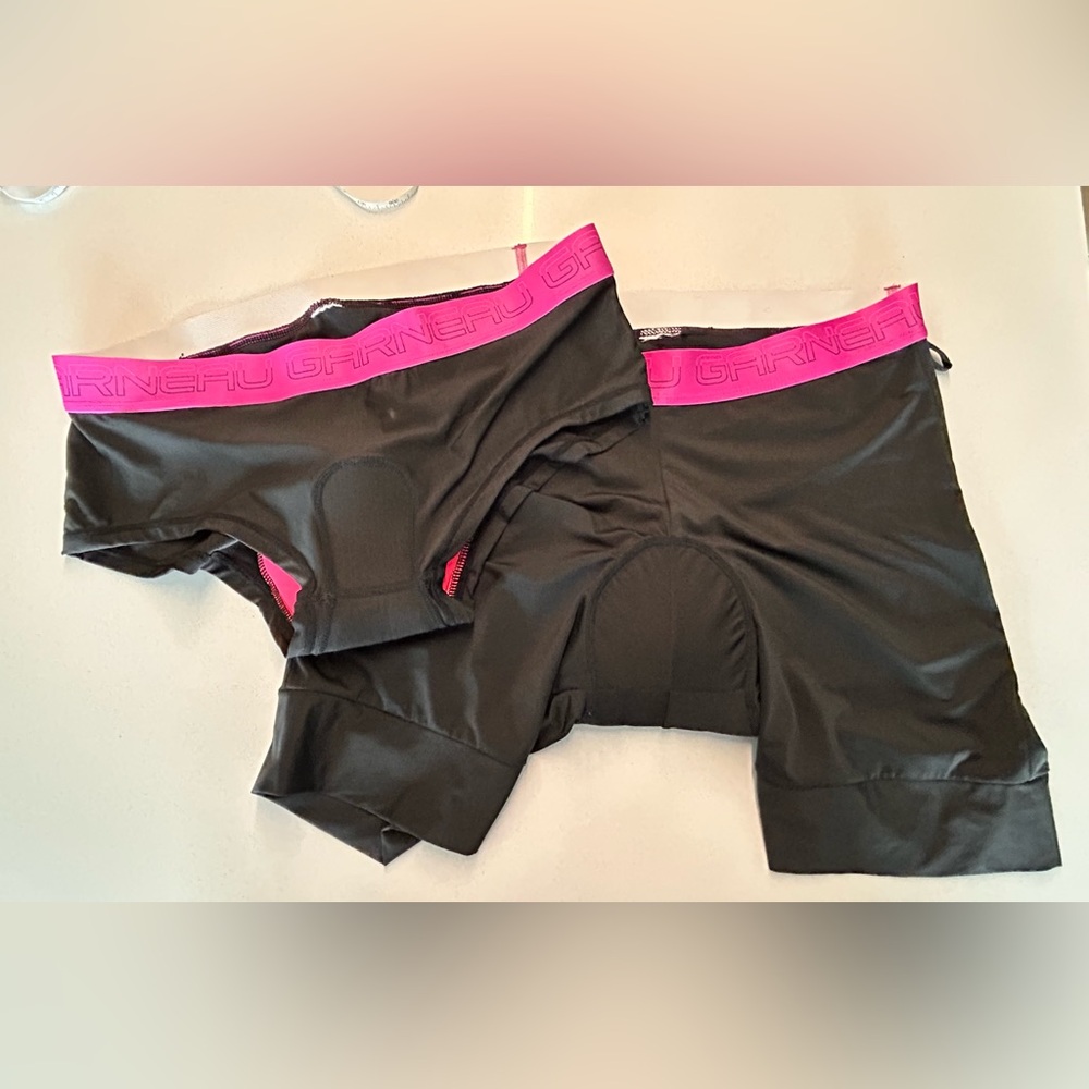 LOUIS GARNEAU cycling padded shorts (price for 2 pairs)